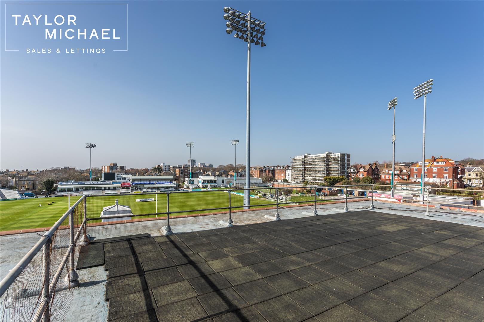 Communal Roof Terrace